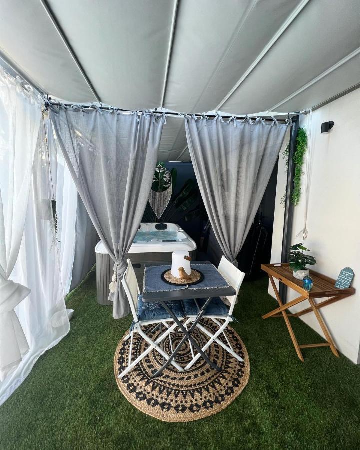 Suites By Aix Keys Avec Jacuzzi Privatif 5 Min Des Plages Fouras Saint-Laurent-de-la-Prée Exteriér fotografie